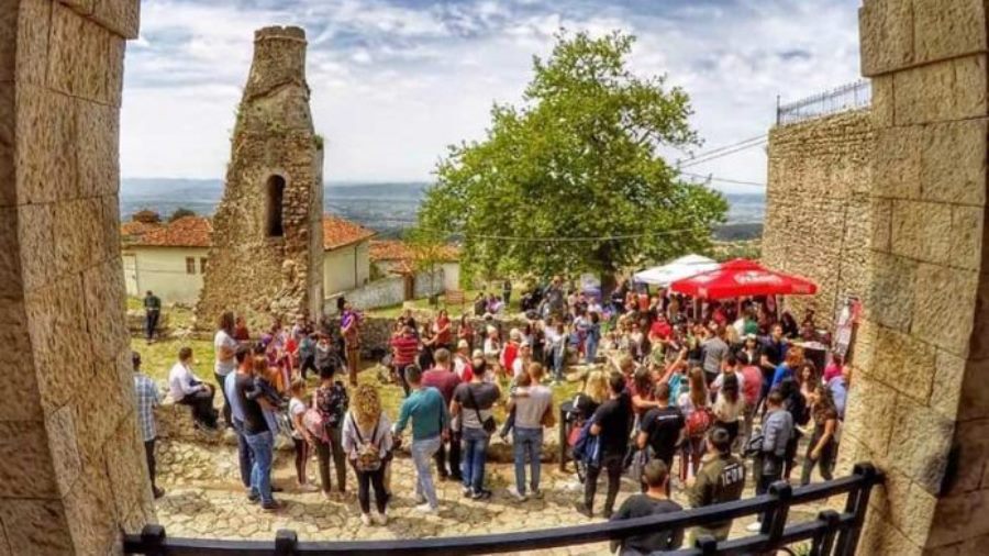 Turizmi rimerr veten, te huajt shpenzuan 1.5 mld euro ne 2021